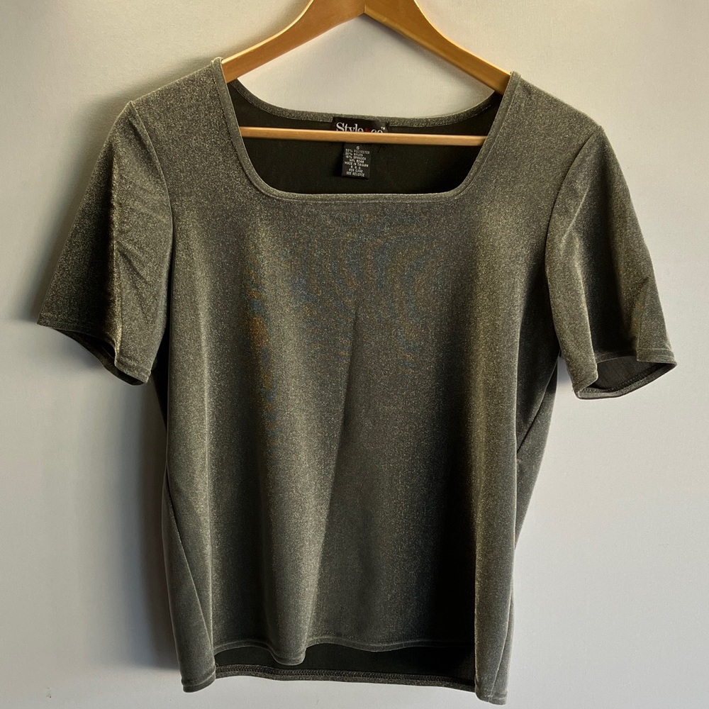 Style & Co. Silver-Grey Glossy Short Sleeve Top